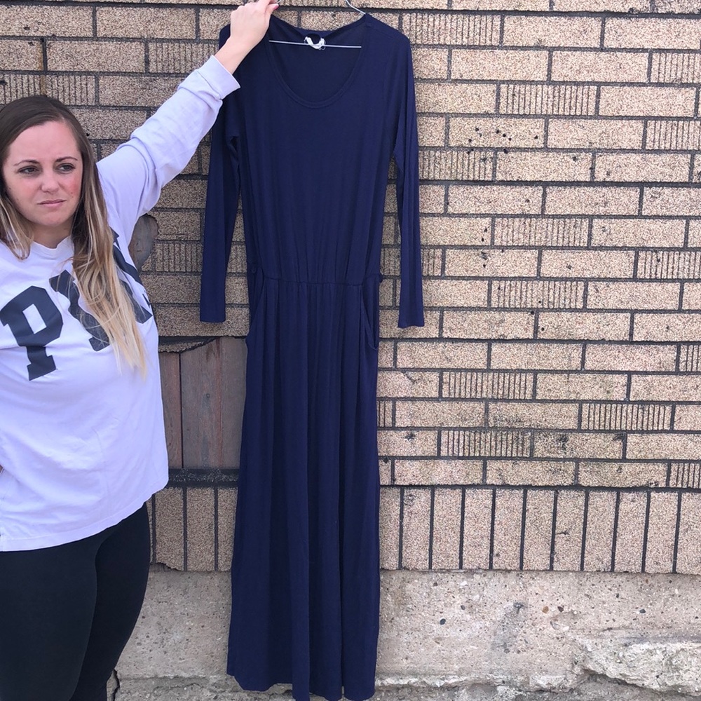 Navy dress / pre-loved